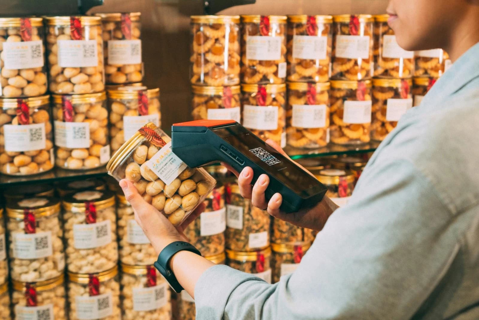 Building Digital Experiences That Support Business Growth